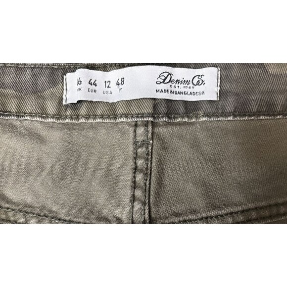 Camoflage Khaki Denim High-Waisted Distressed Frayed Hem Cut Off Shorts Size 12 - Picture 11 of 12